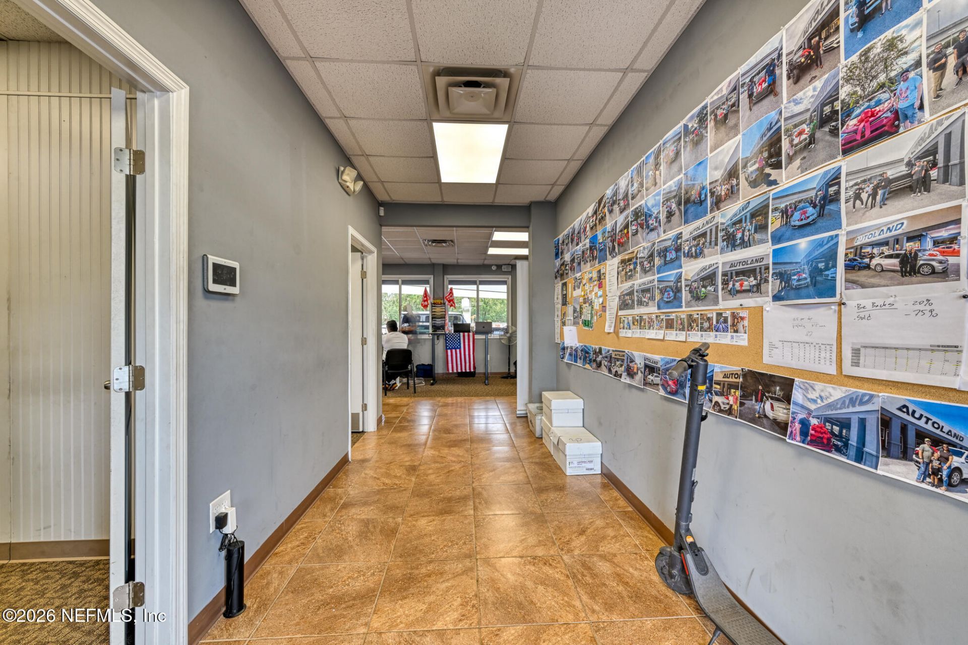 8849 Arlington Expressway, Jacksonville, FL 32211 Photo