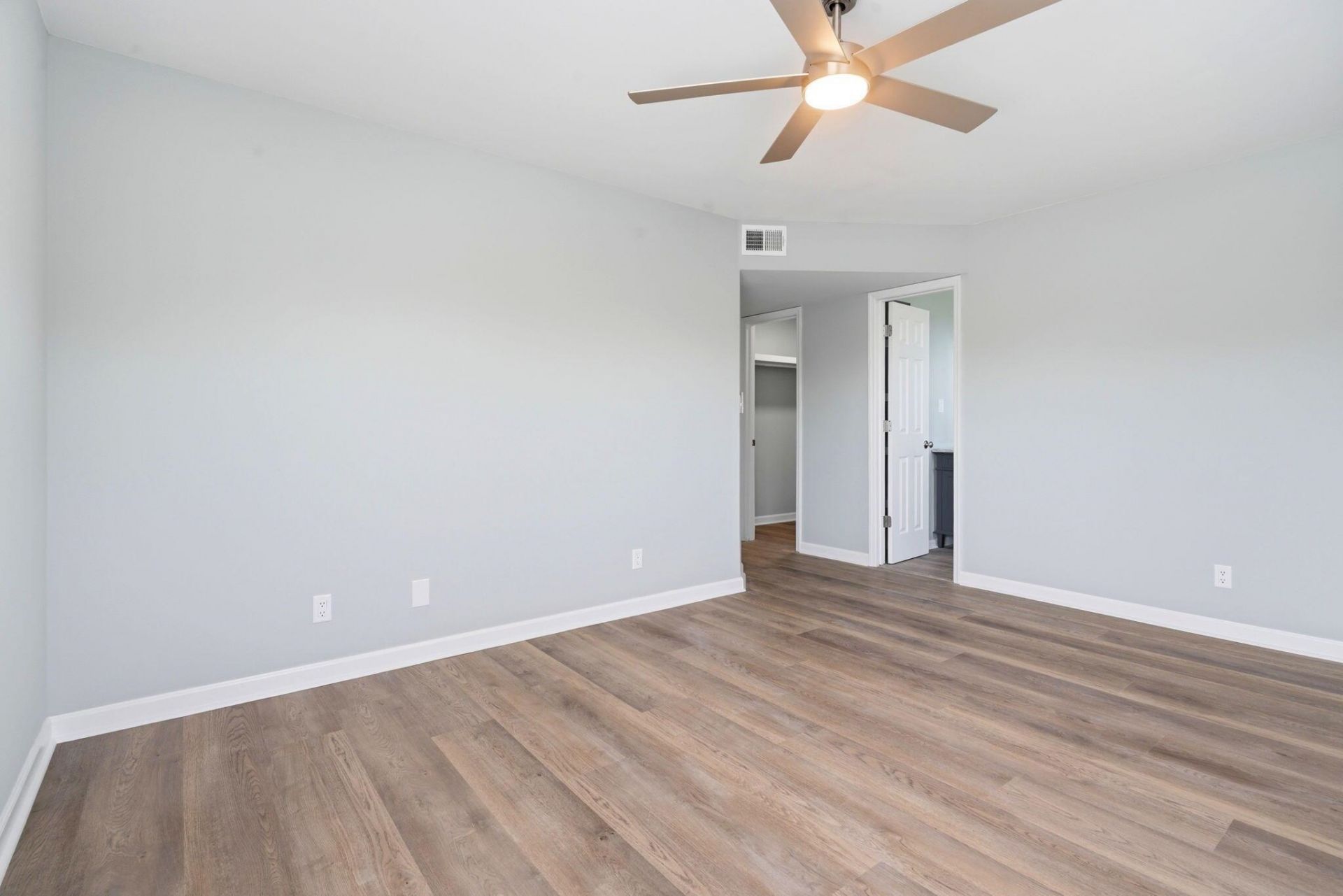 2220 Andover Dr.  Photo 12