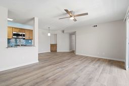 2220 Andover Dr.  photo 4