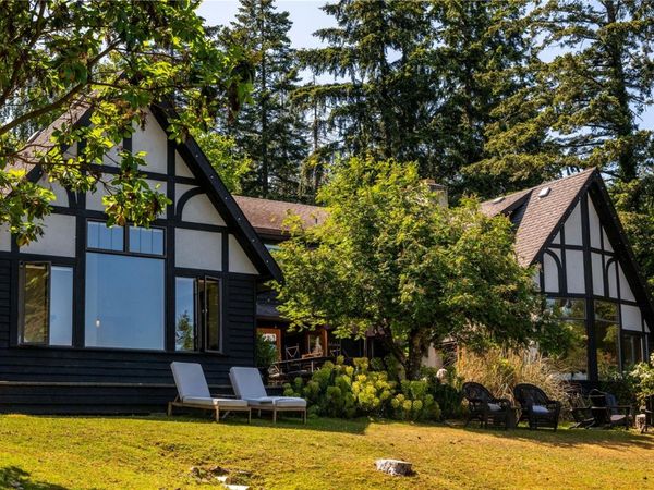 133 Arnell Way , Salt Spring, BC V8K 2G1