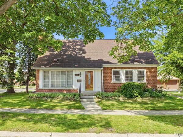 5041 Payne Avenue , Dearborn, MI 48126