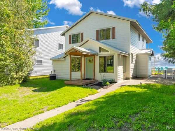 7758 Rest Haven Court, Burtchville Twp, MI 48059