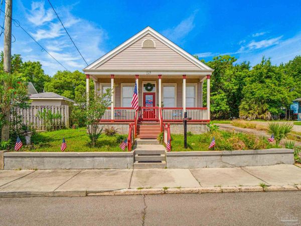 1149 N Guillemard St, Pensacola, FL 32501