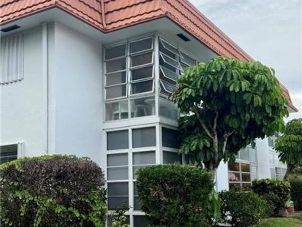 2600 SE Ocean Boulevard , Unit P12, Stuart, FL 34996