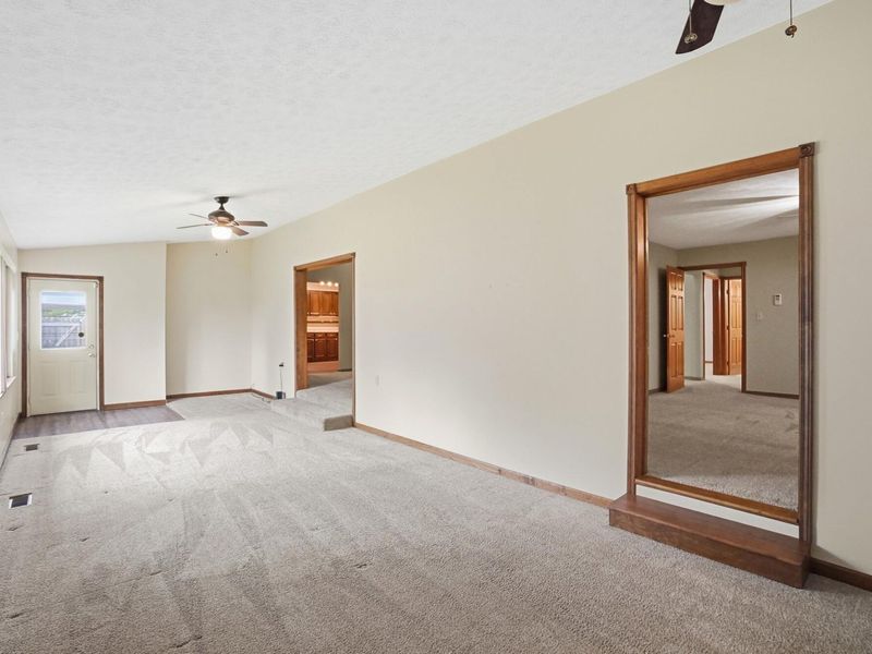 1700 W Sparrow Road, Springfield, OH 45502 Photo 35