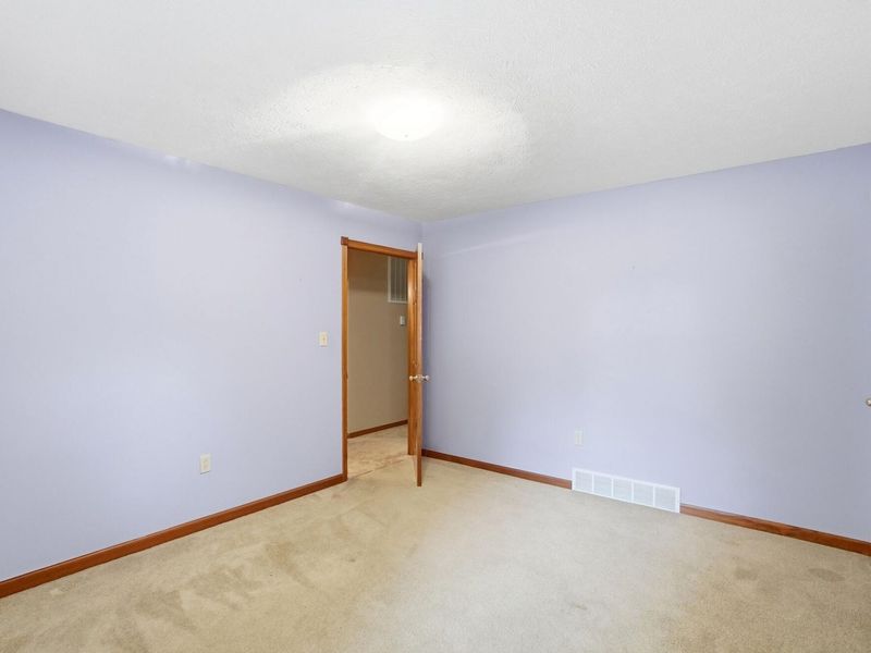 1700 W Sparrow Road, Springfield, OH 45502 Photo 47