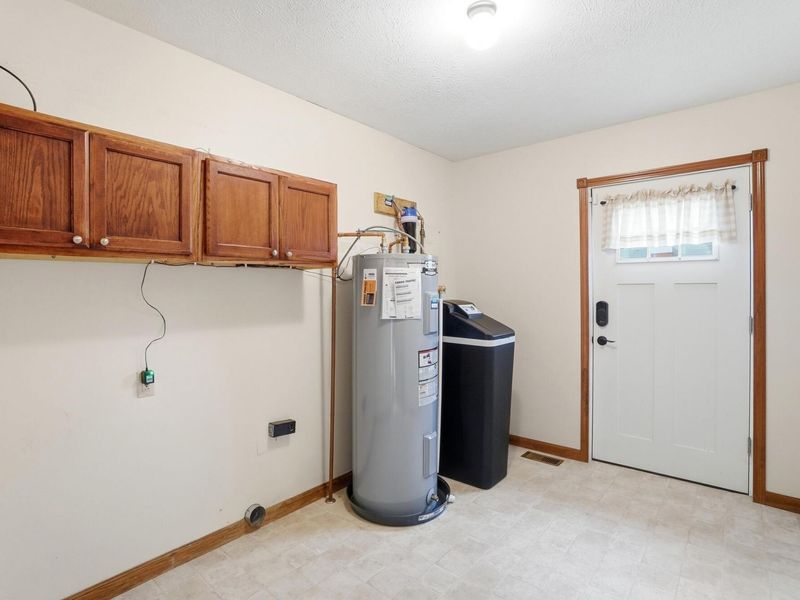 1700 W Sparrow Road, Springfield, OH 45502 Photo 52