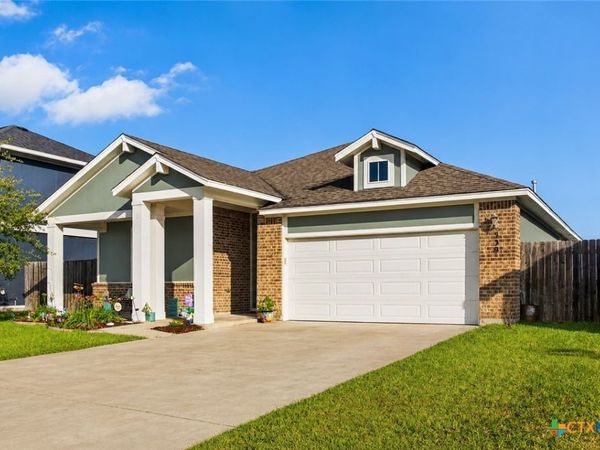 339 Brushy Creek , Victoria, TX 77904