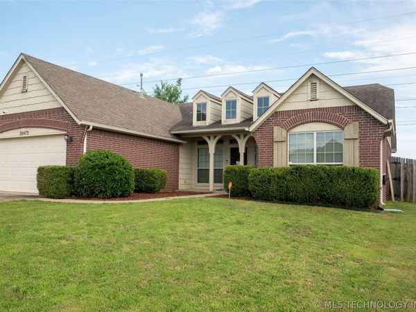 20472 E 35th Place S, Broken Arrow, OK 74014