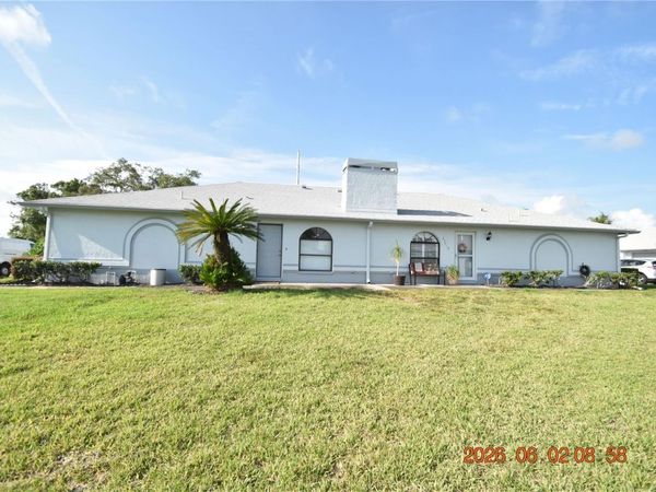 23223 CLUB VILLAS DRIVE , Unit 23223, LAND O LAKES, FL 34639
