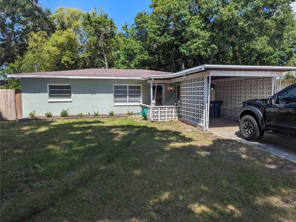 206 N GUNLOCK AVENUE, TAMPA, FL 33609