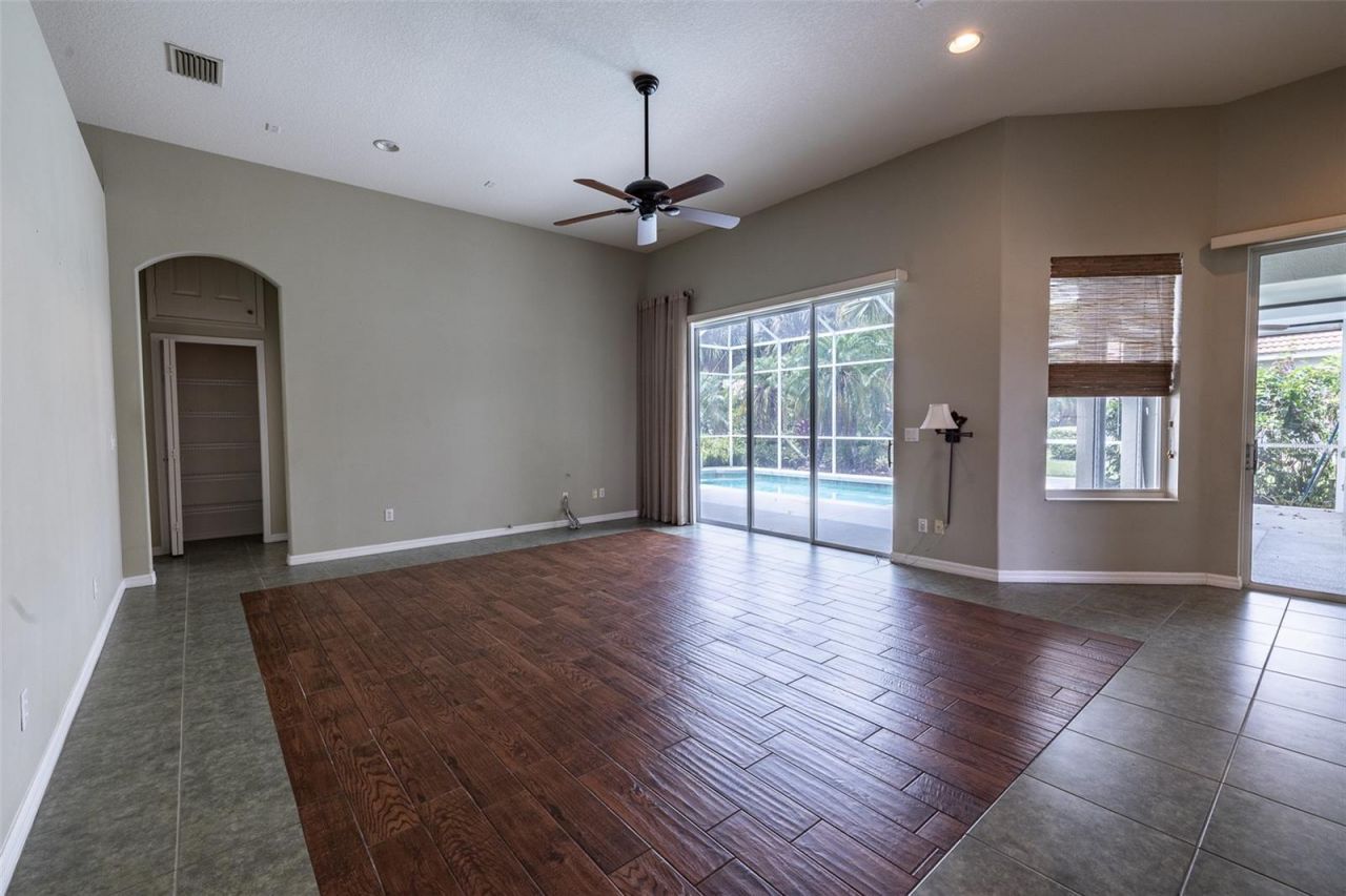 6171 Palomino Circle, Bradenton, FL 34201 Photo