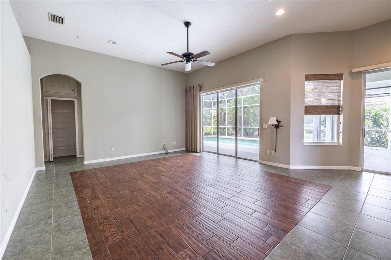 6171 Palomino Circle, Bradenton, FL 34201 Photo