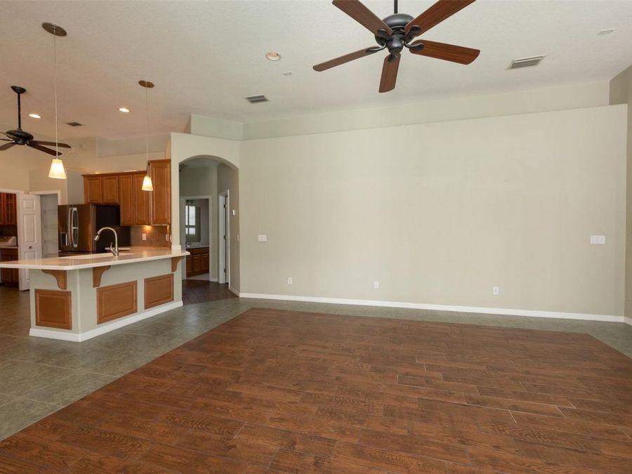 Property Image 79
