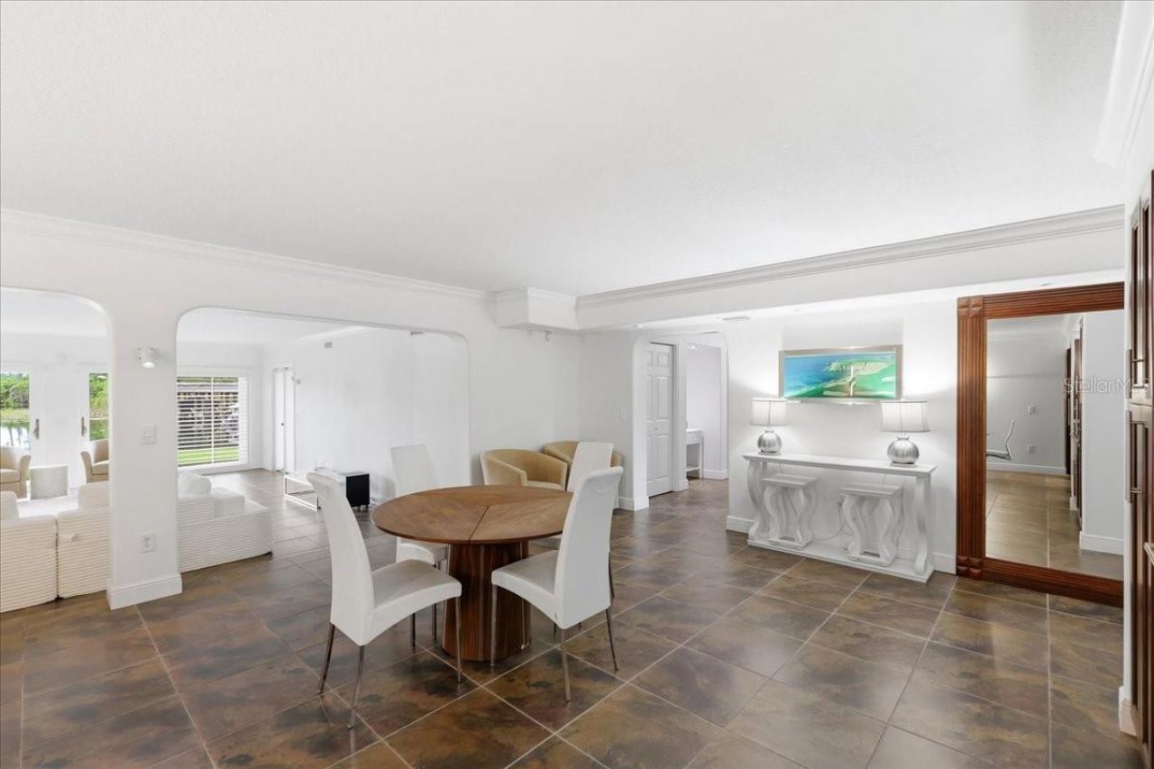 8984 Houston Place, Unit 103, Orlando, FL 32819 Photo