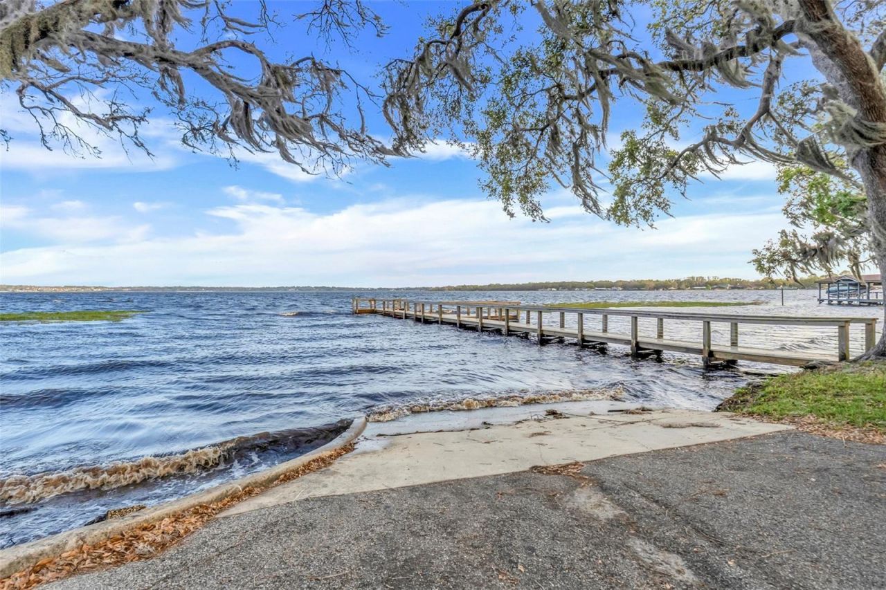 10169 Spring Lake Drive , Clermont, FL 34711 Photo