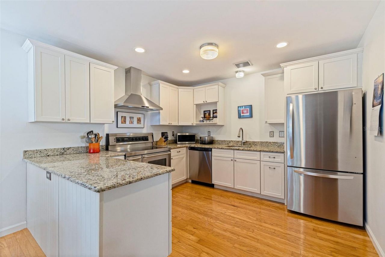 1055 Monticello Boulevard N, Saint Petersburg, FL 33703 Photo