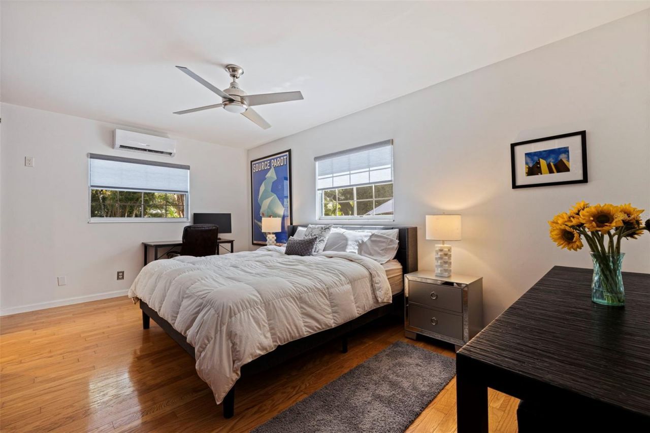 1055 Monticello Boulevard N, Saint Petersburg, FL 33703 Photo