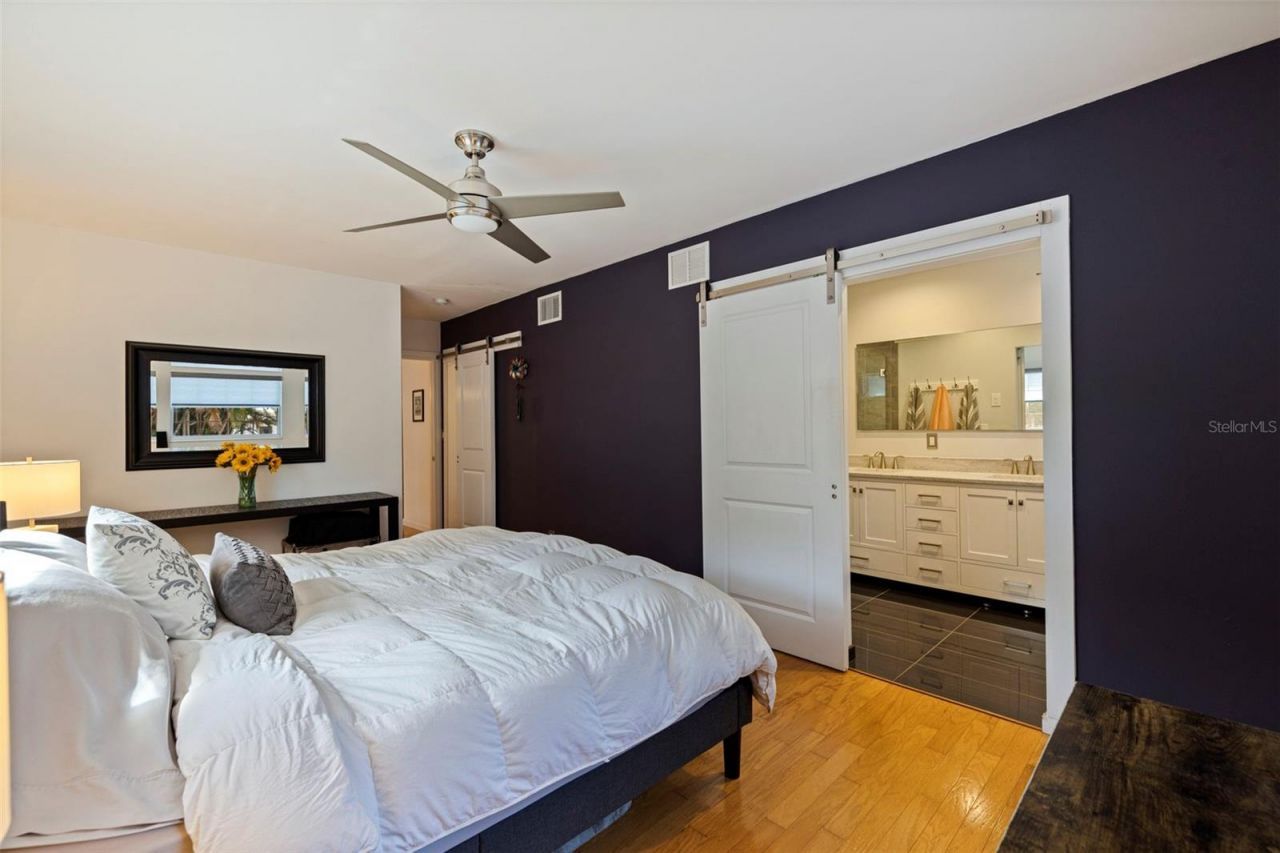1055 Monticello Boulevard N, Saint Petersburg, FL 33703 Photo