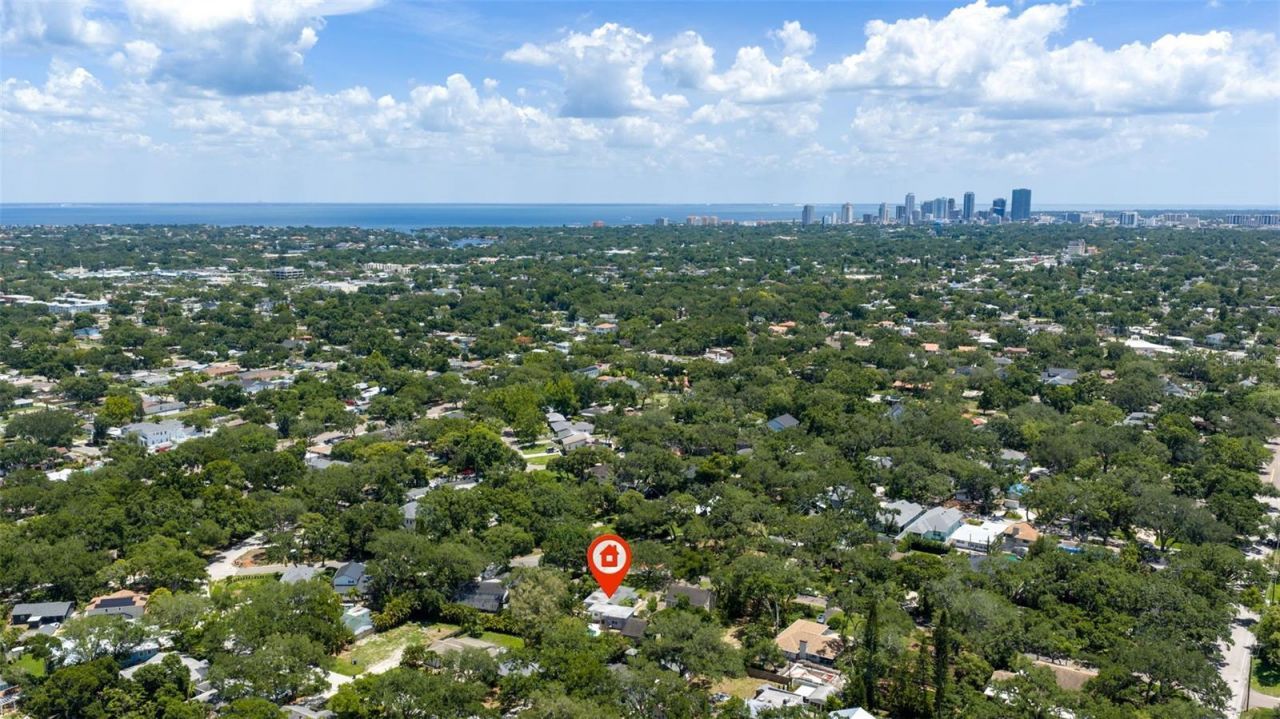 1055 Monticello Boulevard N, Saint Petersburg, FL 33703 Photo