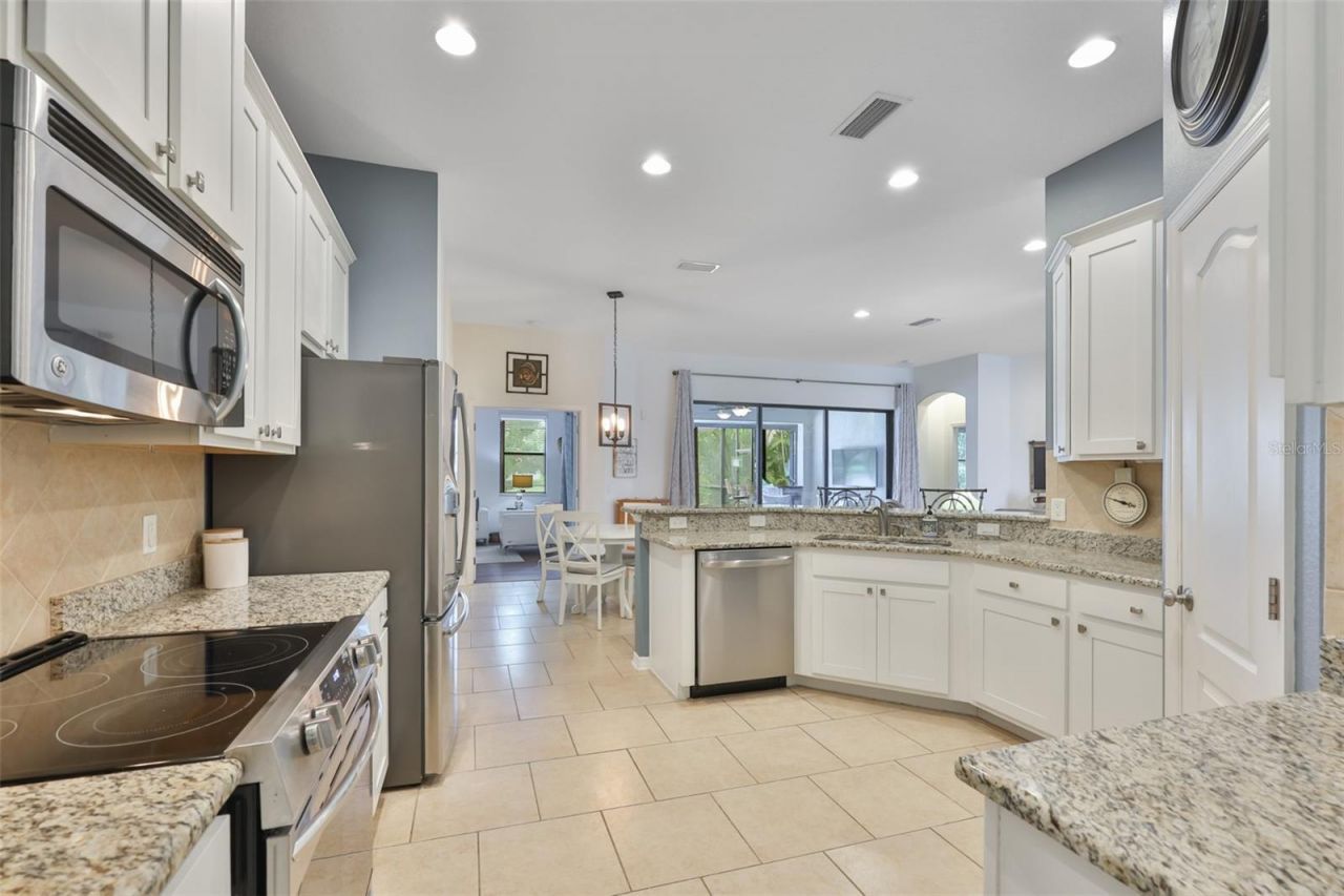 5305 Moon Shell Drive , Apollo Beach, FL 33572 Photo