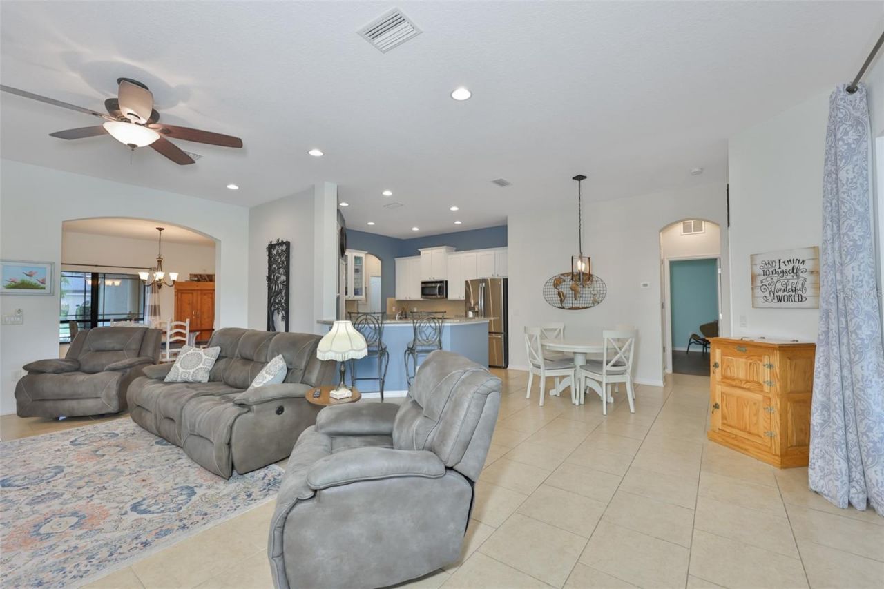 5305 Moon Shell Drive , Apollo Beach, FL 33572 Photo