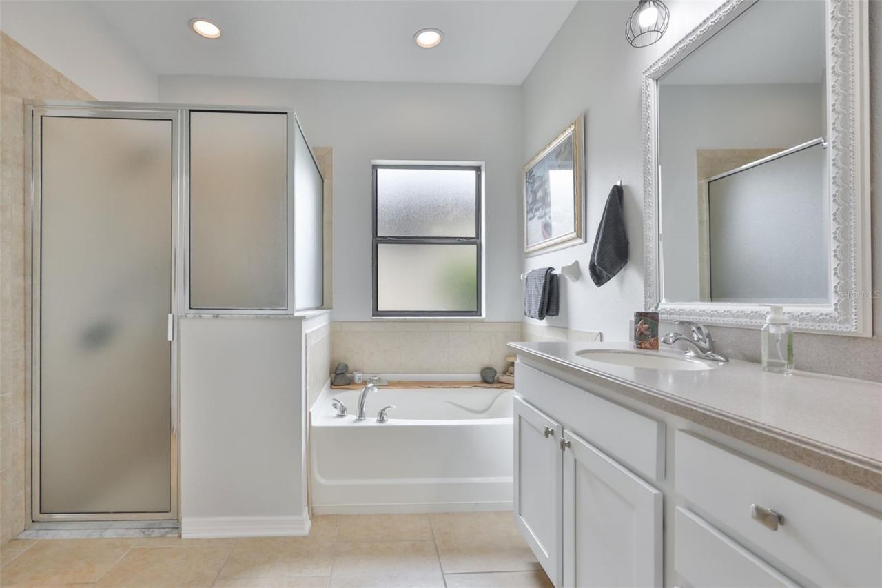 5305 Moon Shell Drive , Apollo Beach, FL 33572 Photo