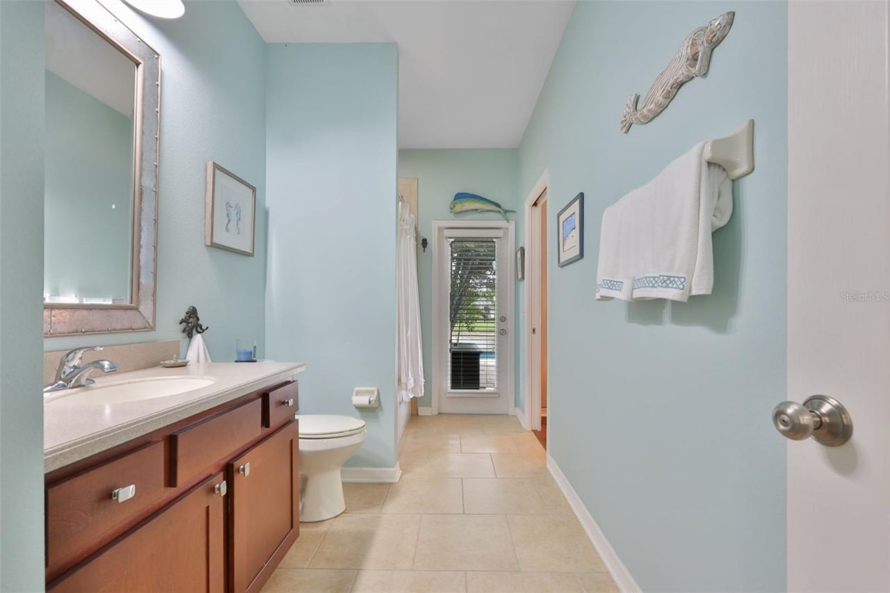 5305 Moon Shell Drive , Apollo Beach, FL 33572 Photo