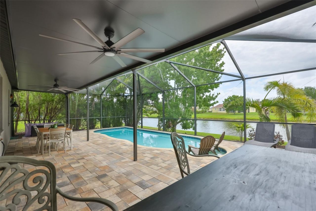 5305 Moon Shell Drive , Apollo Beach, FL 33572 Photo
