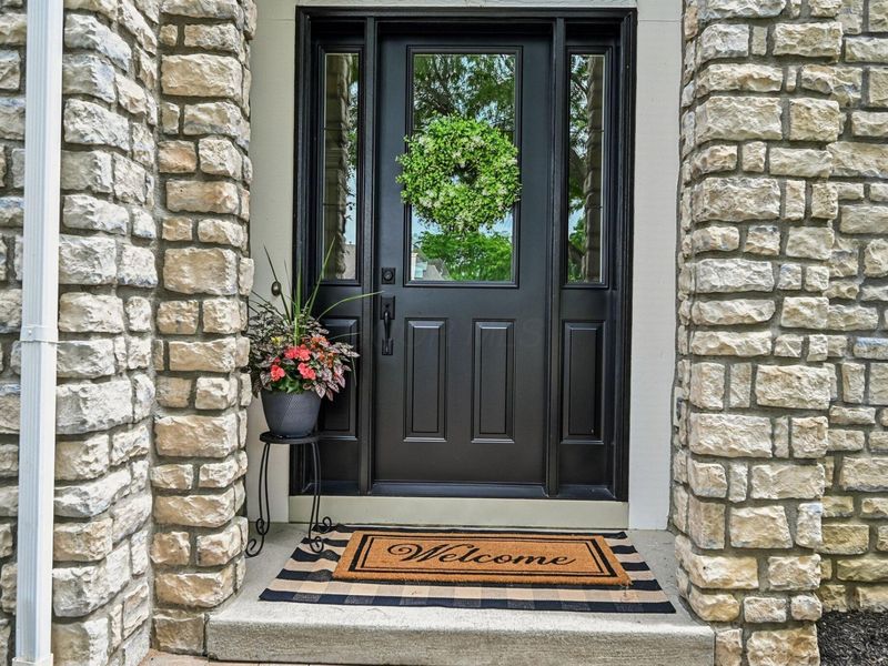 5751 Medallion Drive E, Westerville, OH 43082 Photo 13