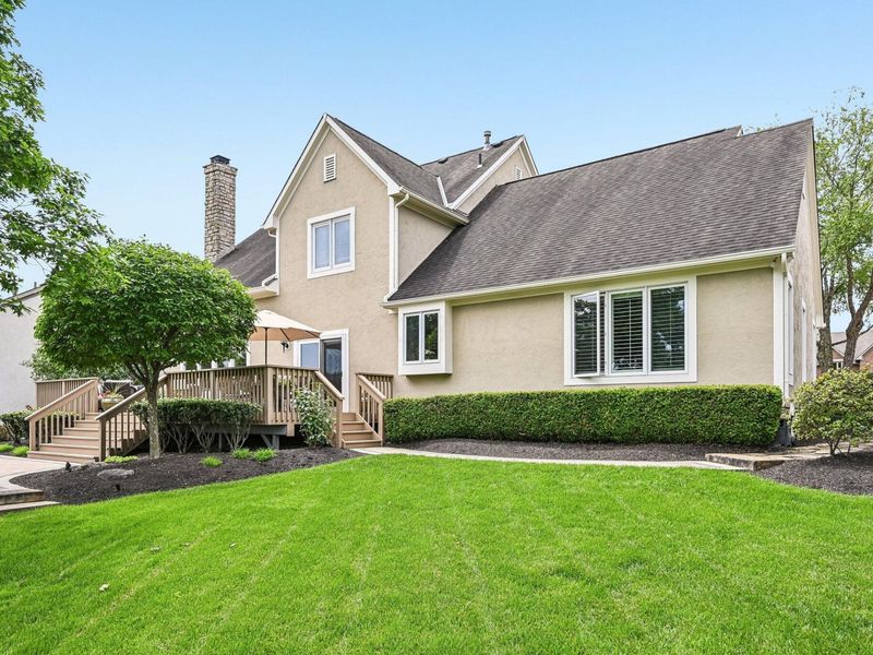 5751 Medallion Drive E, Westerville, OH 43082 Photo 3