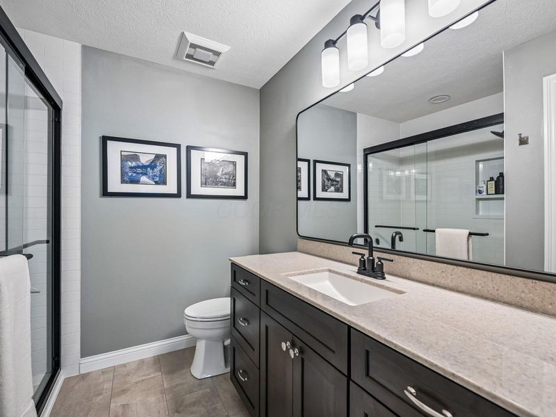 5751 Medallion Drive E, Westerville, OH 43082 Photo 46