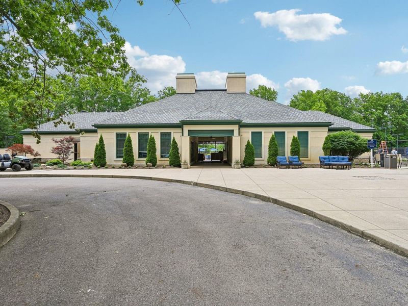 5751 Medallion Drive E, Westerville, OH 43082 Photo 58