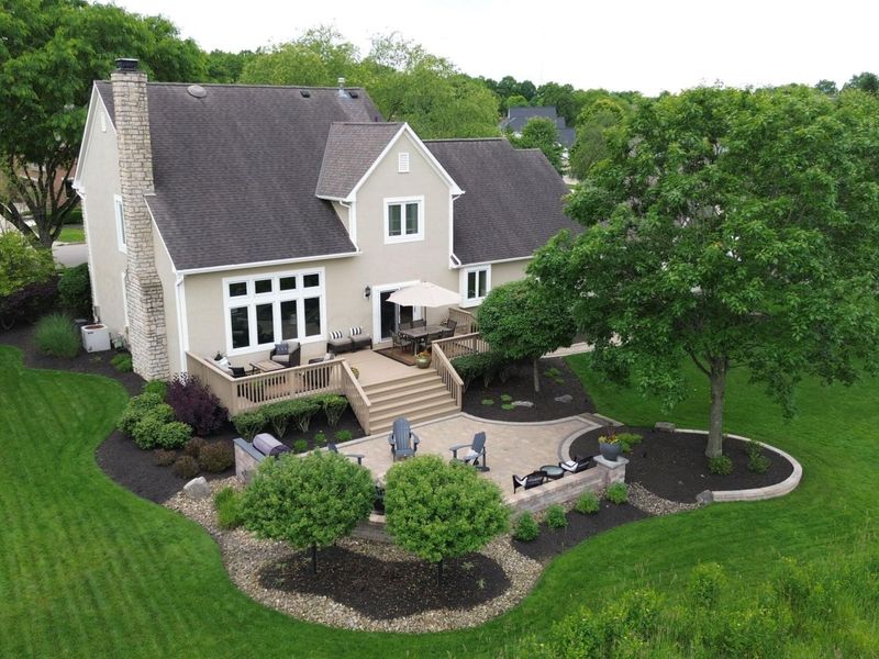 5751 Medallion Drive E, Westerville, OH 43082 Photo 8