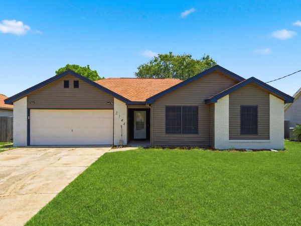 2144 Estate Circle, Navarre, FL 32566