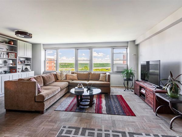 4525 Henry Hudson Parkway, Unit B1003, Bronx, NY 10471