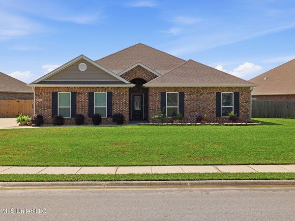 9111 River Birch Drive, Biloxi, MS 39532