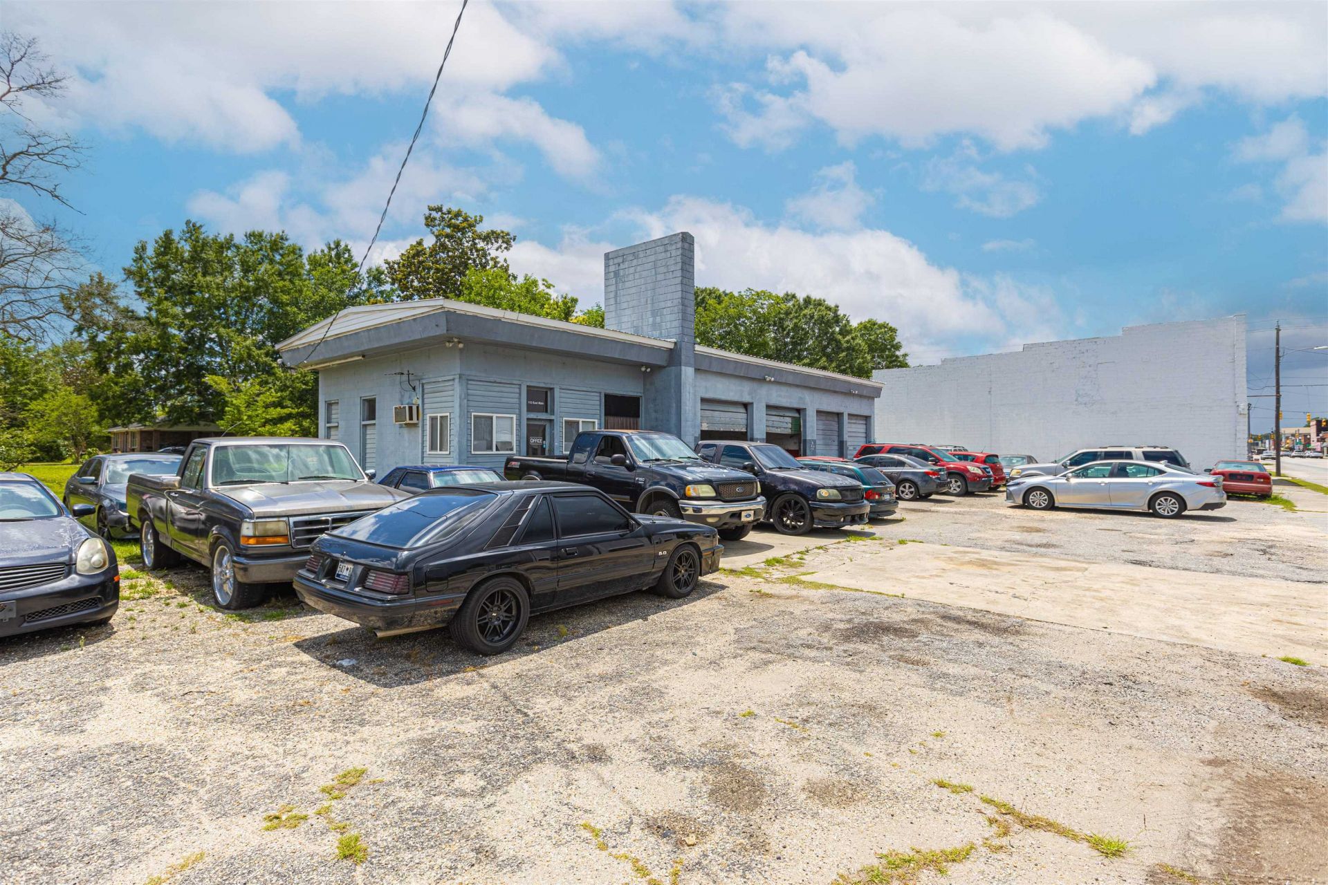 112 East Main St.  Photo 21