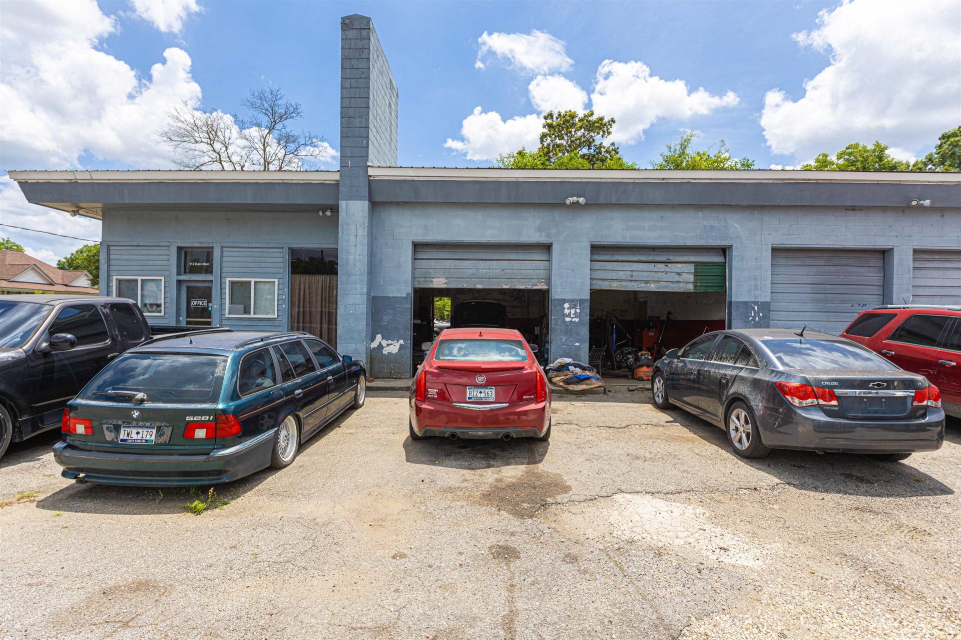 112 East Main St.  Photo 4