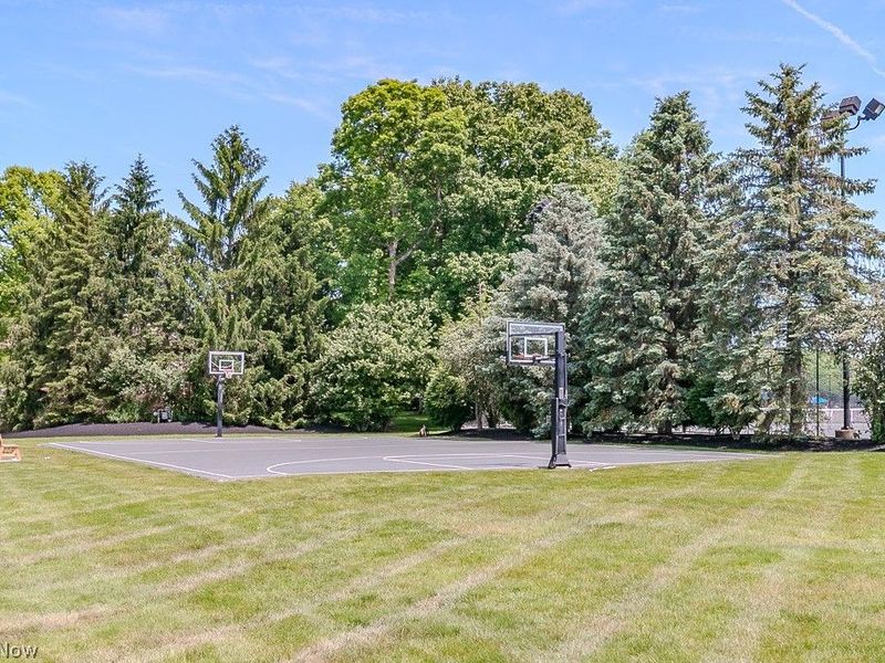 10015 Windjammer Trail, Aurora, OH 44202 Photo 44