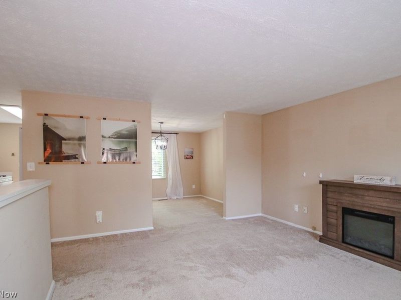 10015 Windjammer Trail, Aurora, OH 44202 Photo 7