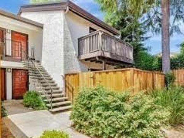 775 Williamsburg Way , Unit C, Gilroy, CA 95020