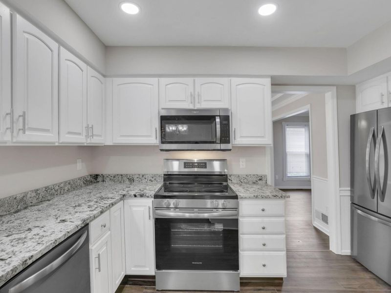 7048 Fitzgerald Road, Dublin, OH 43017 Photo 21