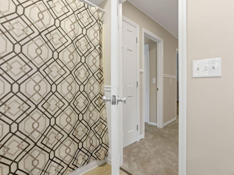 7048 Fitzgerald Road, Dublin, OH 43017 Photo 38