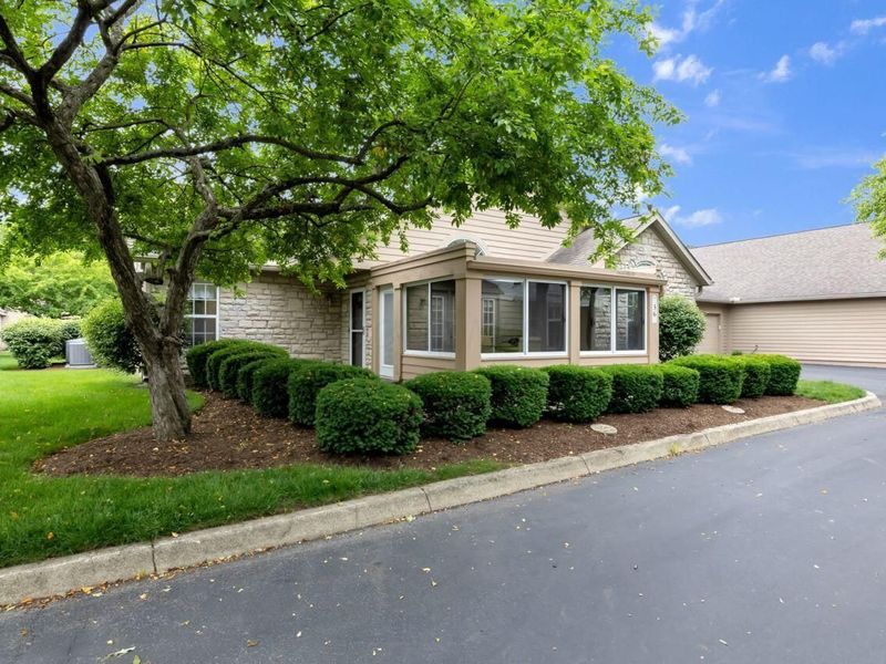 36 Abbeycross Lane, Westerville, OH 43082 Photo 2