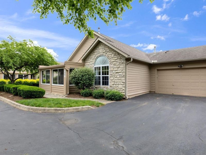 36 Abbeycross Lane, Westerville, OH 43082 Photo 4