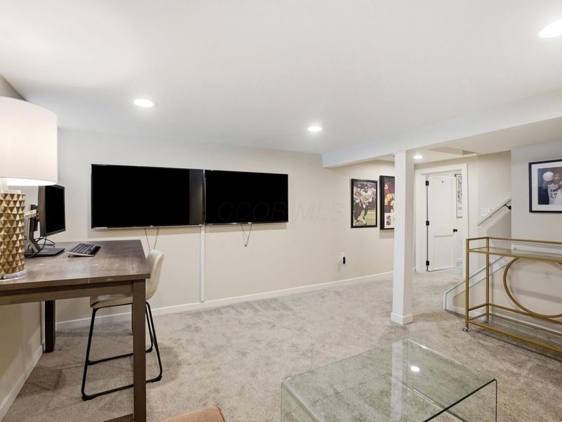 2180 Jervis Road, Columbus, OH 43221 Photo 40