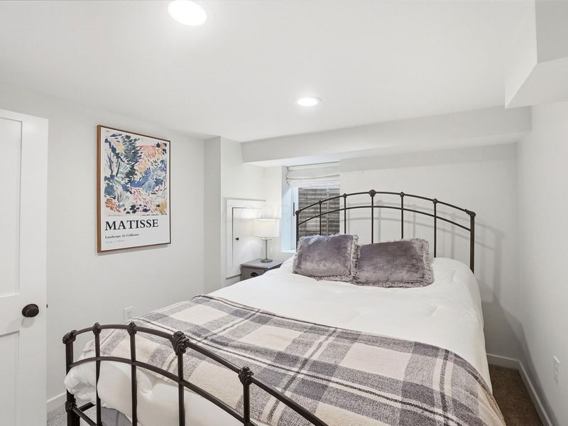 2180 Jervis Road, Columbus, OH 43221 Photo 42