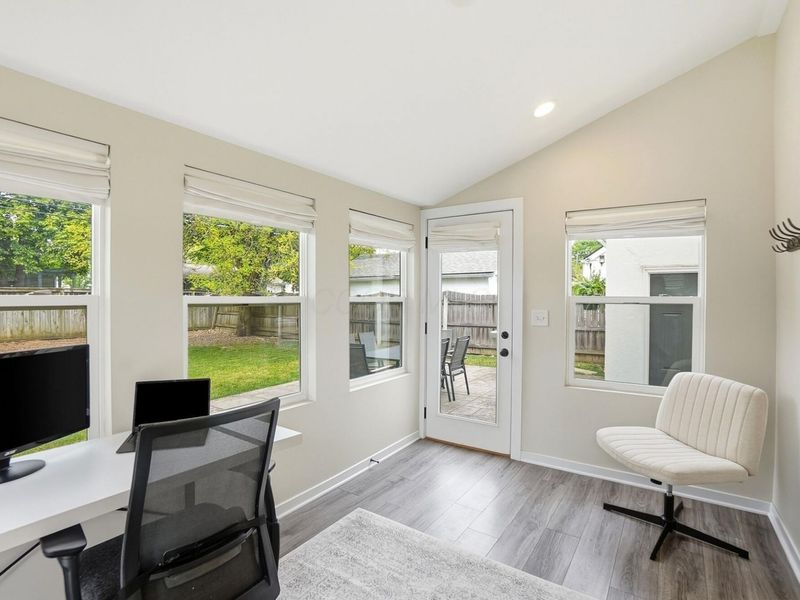 2180 Jervis Road, Columbus, OH 43221 Photo 46