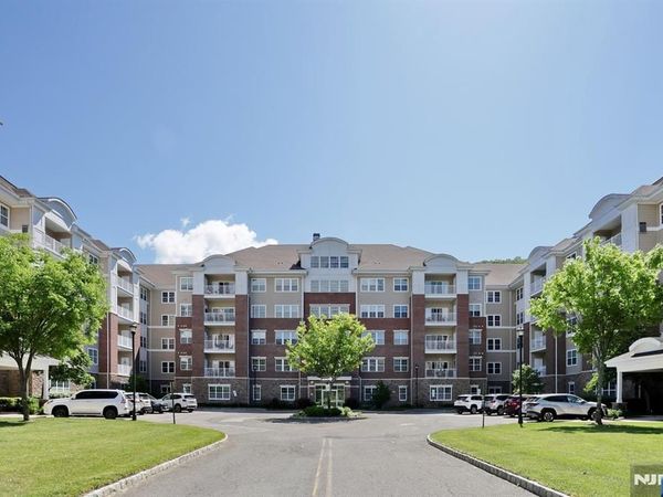 3118 Warrens Way, WANAQUE, NJ 07465